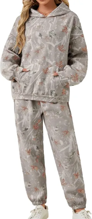 Camo Sweatsuits for Women Maple Leaf Print Oversized Hoodie Camo Fleece Sweatpans Lounge Sets Fall Winter Outfits