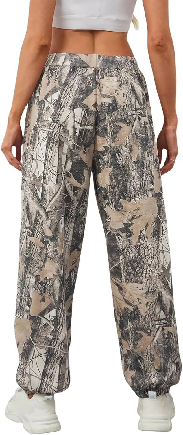 Camo Sweatsuits for Women Maple Leaf Print Oversized Hoodie Camo Fleece Sweatpans Lounge Sets Fall Winter Outfits