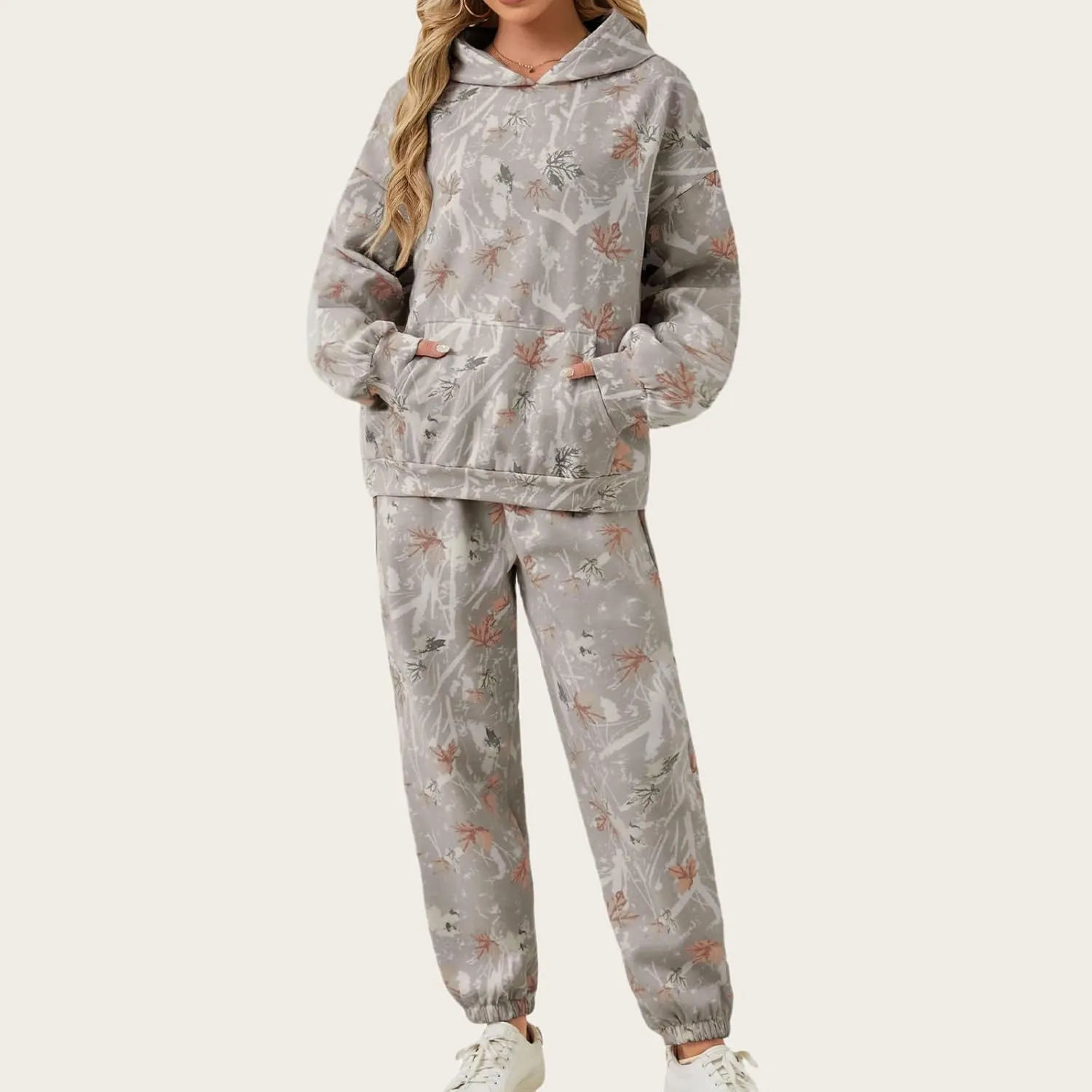 Camo Sweatsuits for Women Maple Leaf Print Oversized Hoodie Camo Fleece Sweatpans Lounge Sets Fall Winter Outfits
