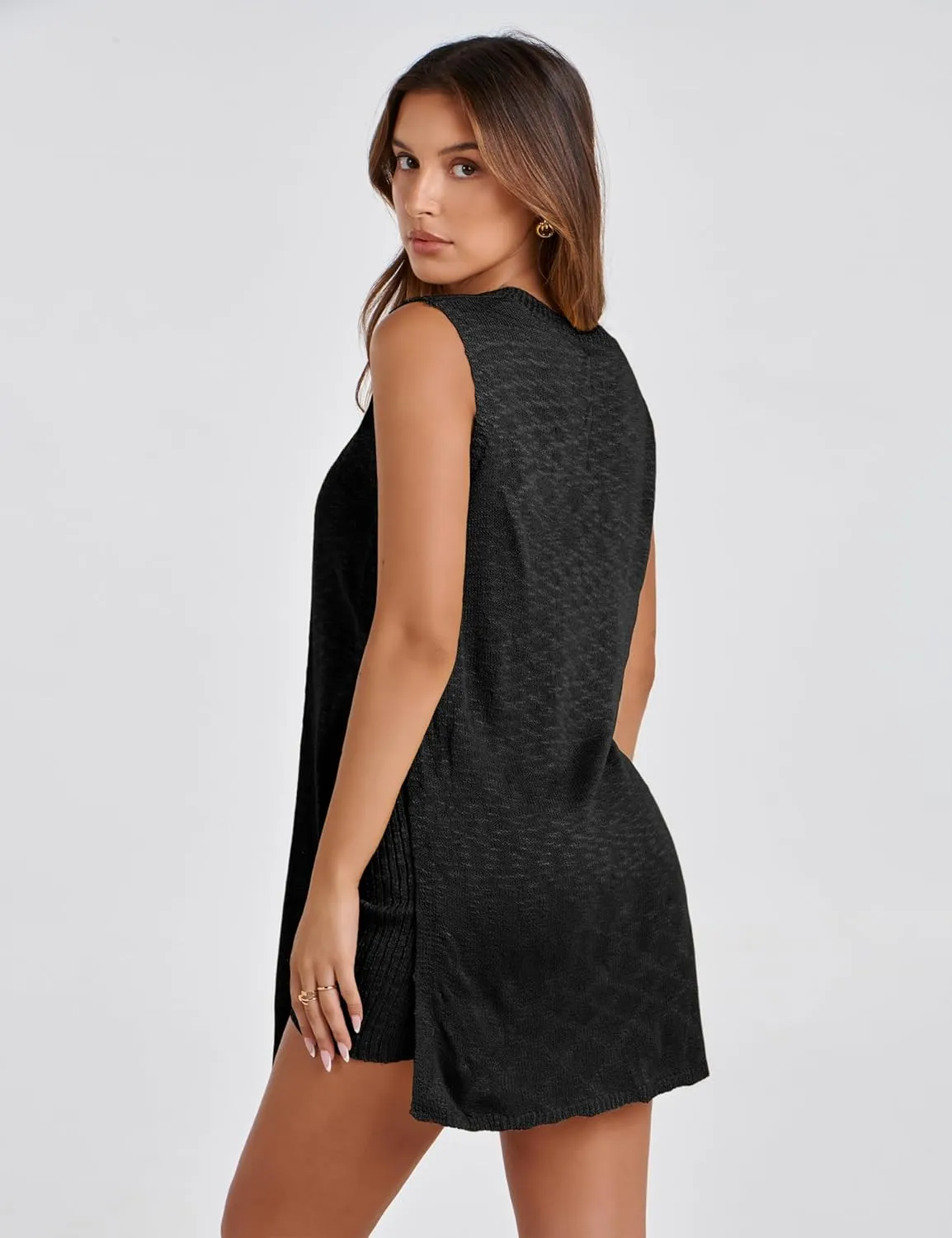 UANEO Women 2 Piece Outfits Lounge Sets Summer Knit Sleeveless Top and Shorts Sweater Set