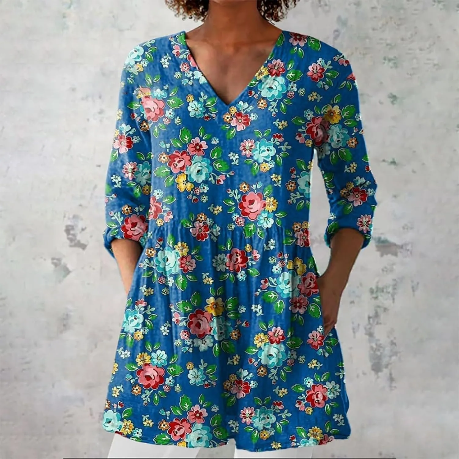 Womens Cotton Linen Tops 3/4 Sleeve V Neck Oversized T-Shirt Summer Casual Floral Gauze Blouses Dressy with Pockets