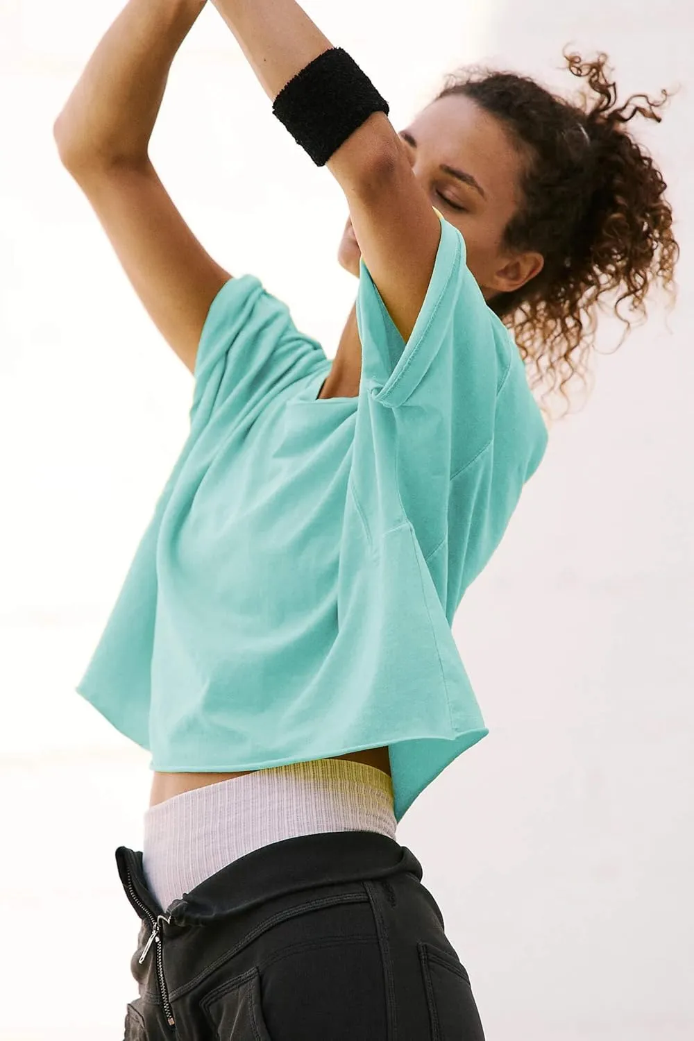 Women's Oversized Crop Tops Roll Hem Half Sleeve T-Shirts Drop Shoulder Casual Summer Tops