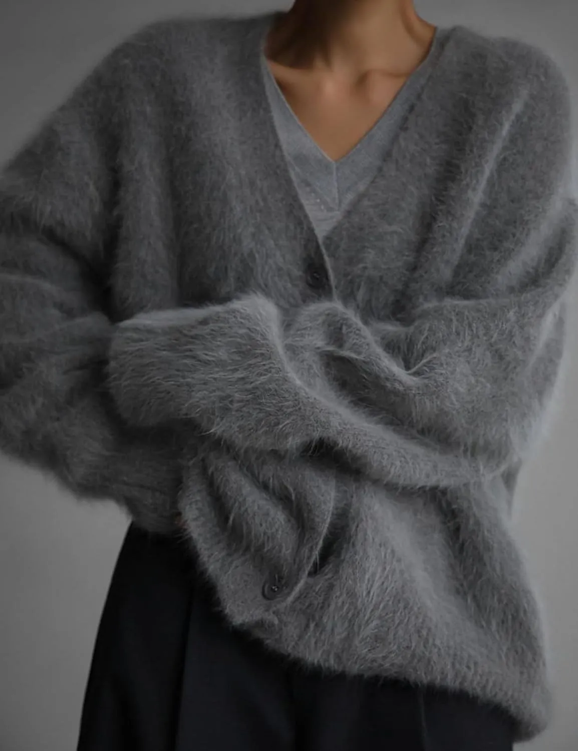 Yimoon Womens Fuzzy Cardigan Sweater V Neck Long Sleeve Button Down Slouchy Furry Knit Sweaters 2024