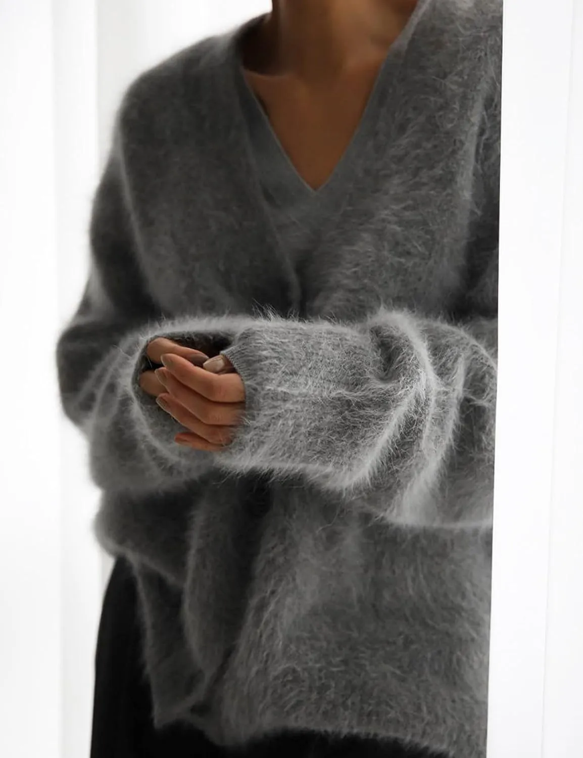 Yimoon Womens Fuzzy Cardigan Sweater V Neck Long Sleeve Button Down Slouchy Furry Knit Sweaters 2024